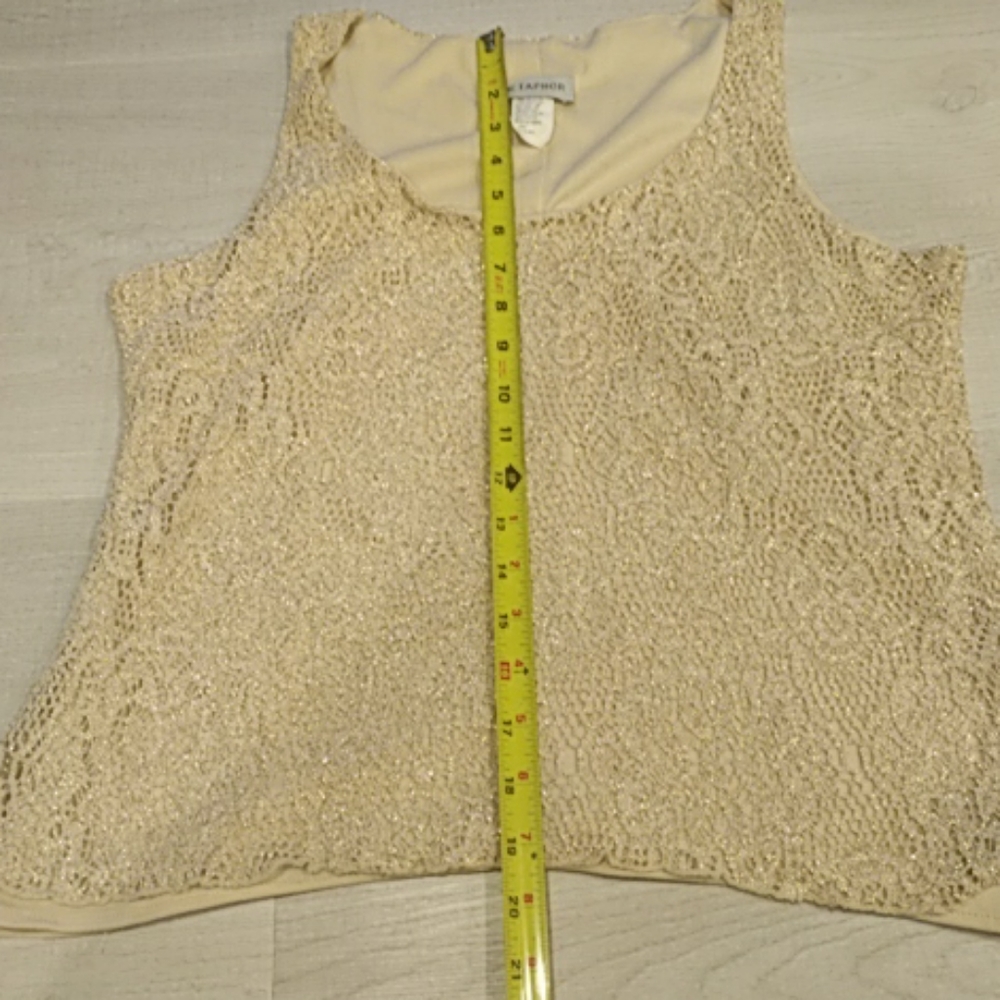 Crochet blouse - Picture 7 of 8